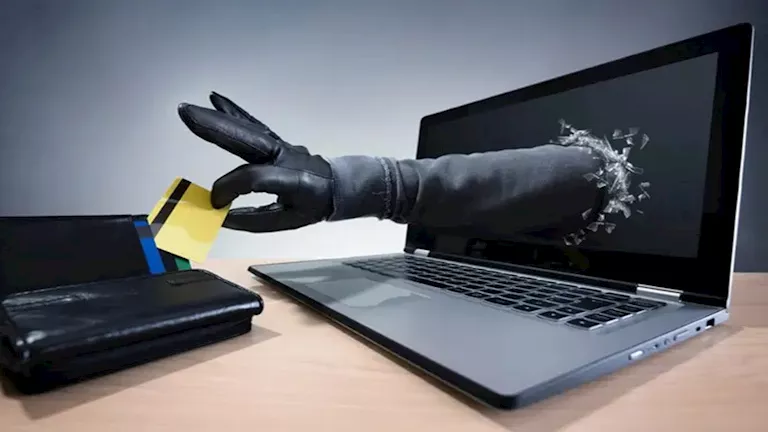 اختراق بالملايين.. التجارة الإلكترونية تقود موجة الاحتيال المالي في ال