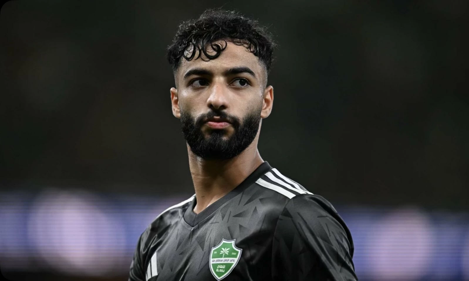 أبو الشامات يخلع قميص الأهلي بسبب المدرب – أخبار السعودية